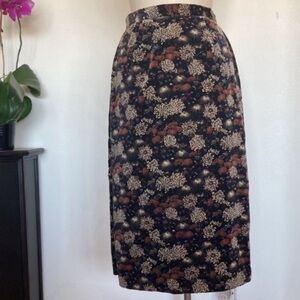 70s velveteen pencil skirt, floral print, union label, S